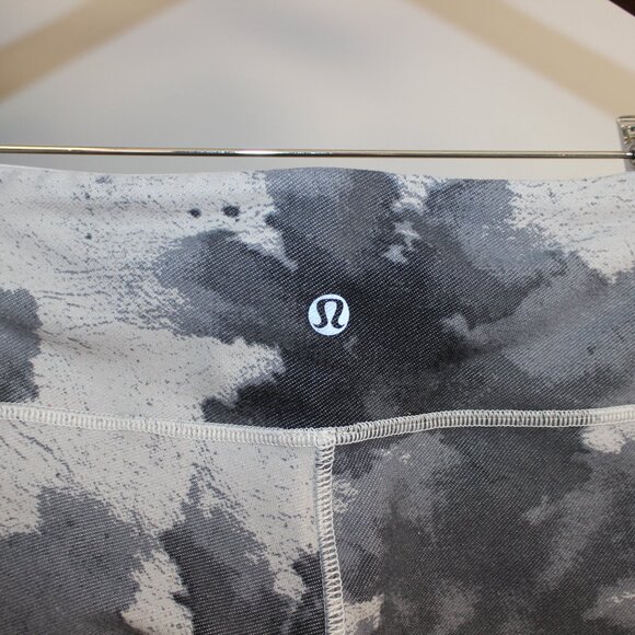 Lululemon | EUC | Wunder Under Pant | Size 8 - Picture 4 of 6